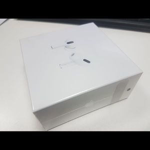 AirPod Pro ( New In Box )